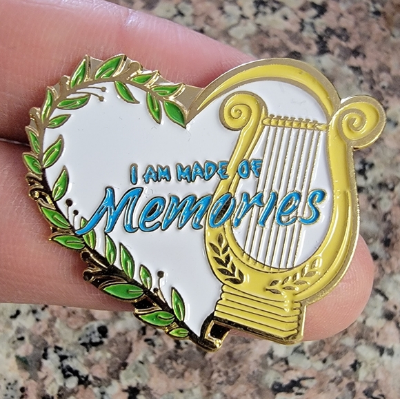 *2 for $13* "I am Made of Memories" Harp Instrument Heart Design Enamel Pin - Picture 1 of 3